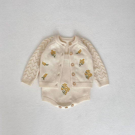 Conjunto tejido flores